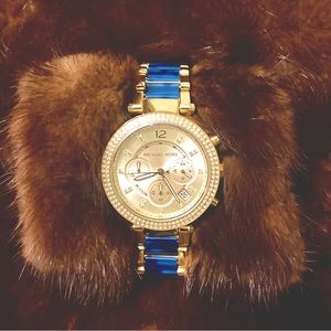 NEVER WORN!!  MICHAEL KORS Parker # 6238!! ***FREE SHIPPING ***